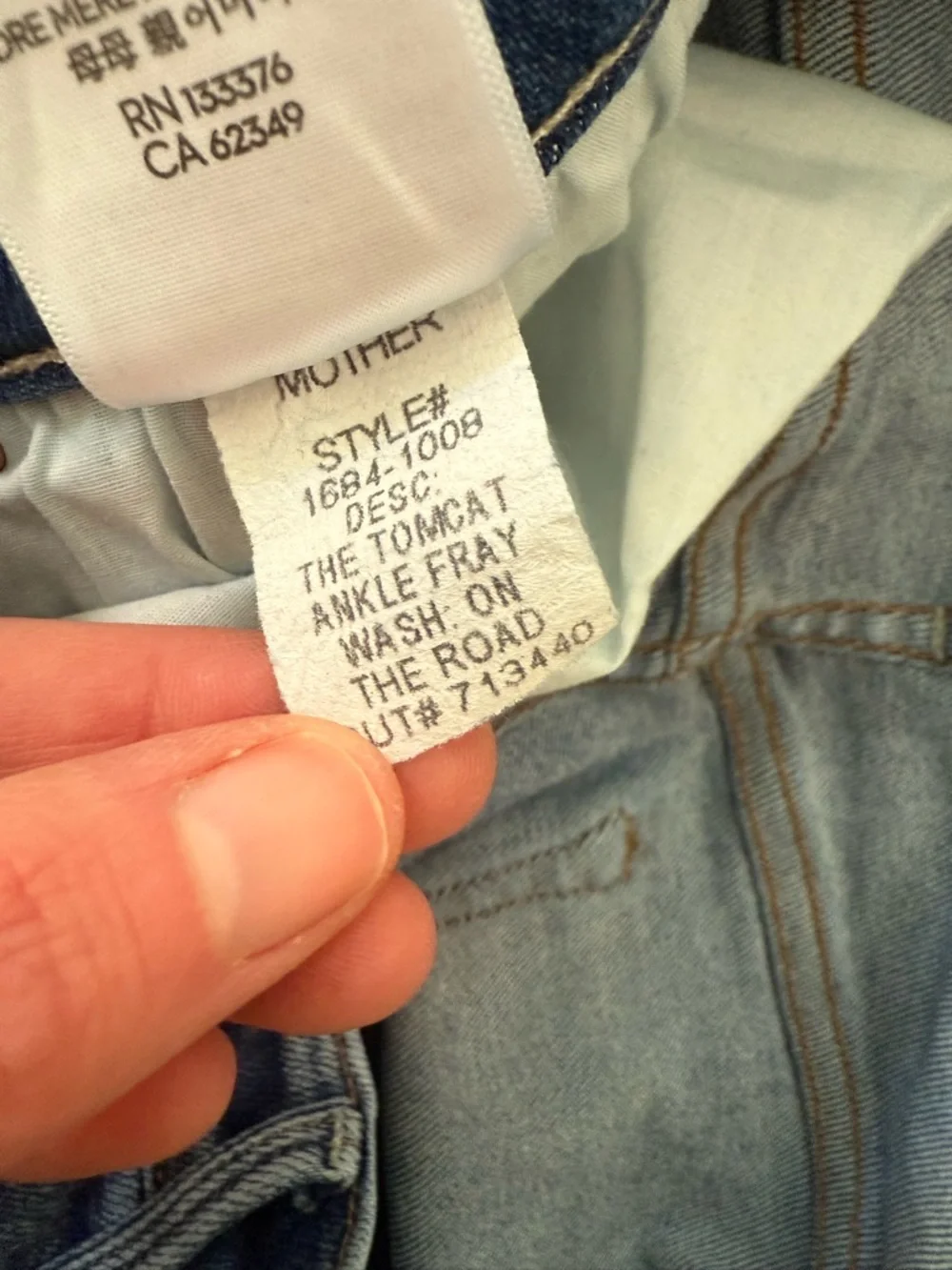 MOTHER denim The Tomcat Ankle Fray in On the Road wash - Picture 4 of 6